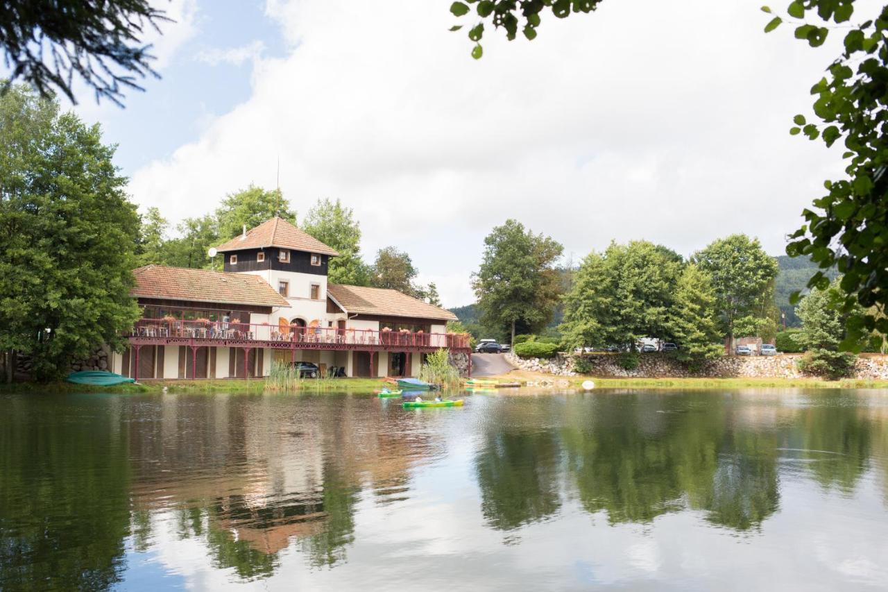 Europe Tents Camping Domaine Des Messires Herpelmont ภายนอก รูปภาพ
